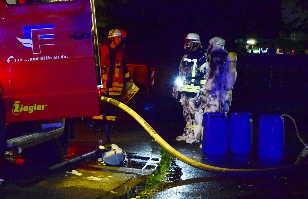 Grossfeuer Einfamilienhaus Siegburg Muehlengrabenstr P0509.JPG - Miklos Laubert